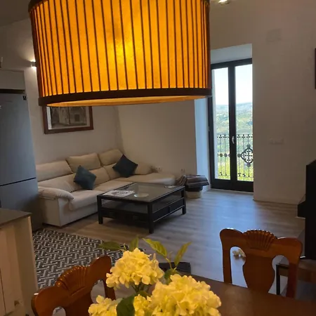 Duplex Dels Estudis *