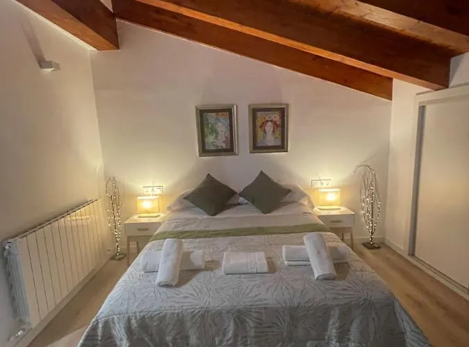 Duplex Dels Estudis מורייה